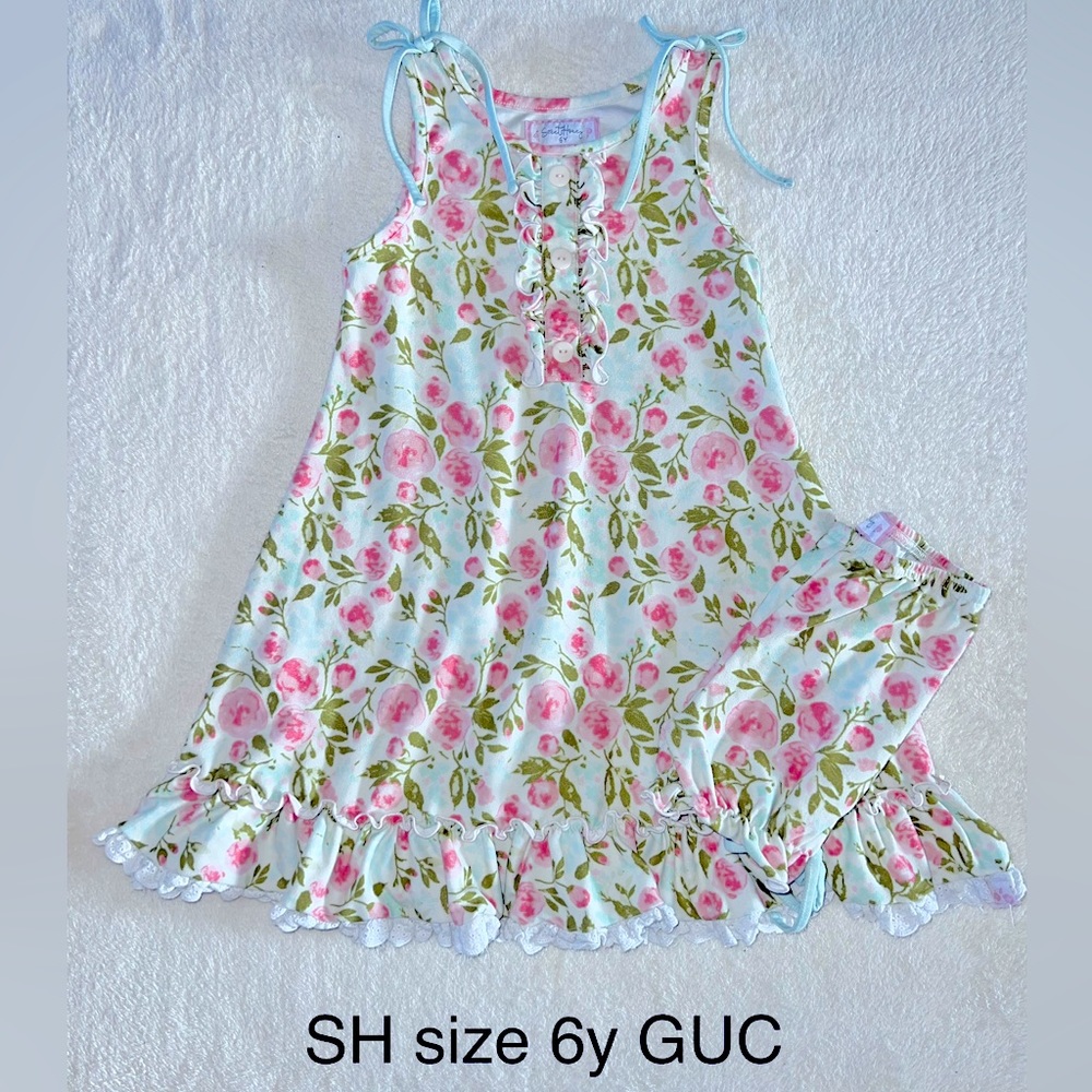 Size 6y SweetHoney Lounge Gown